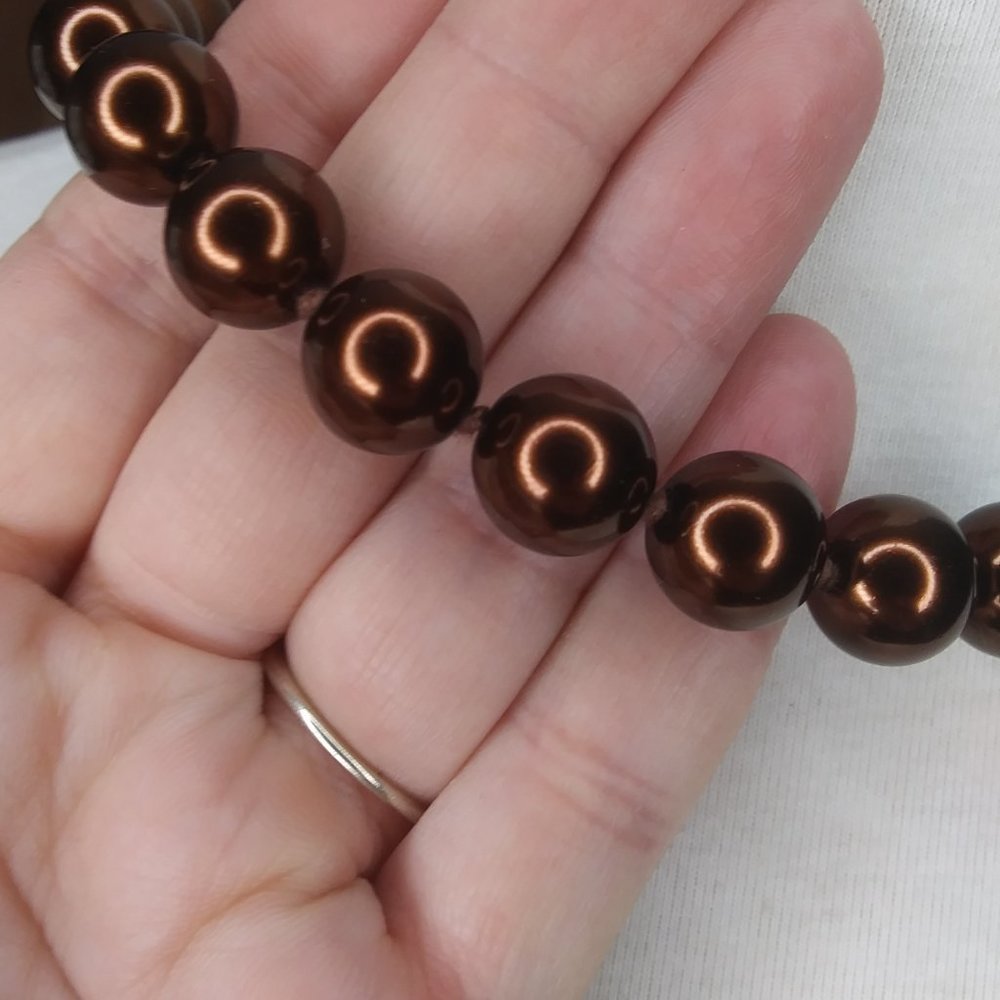 brown faux pearl knotted necklace fishhook clasp with filigree detail classic - Picture 5 of 16
